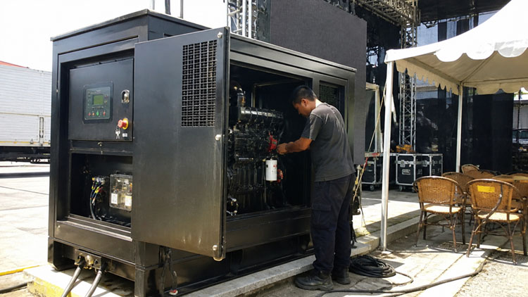 Mendukung Kreativitas Tanpa Batas dengan Genset Industri Kreatif - PT Tehnik Unggul Listrindo